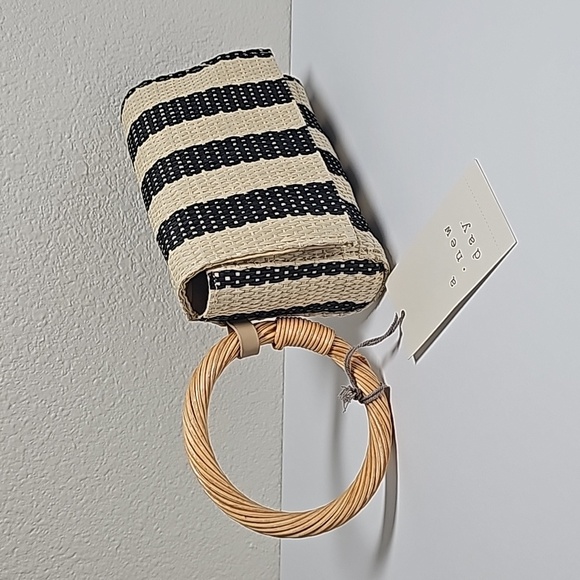 A New Day Straw Bracelet Pouch Purse Wristlet Bag Black Natural Striped Tan - Picture 8 of 13